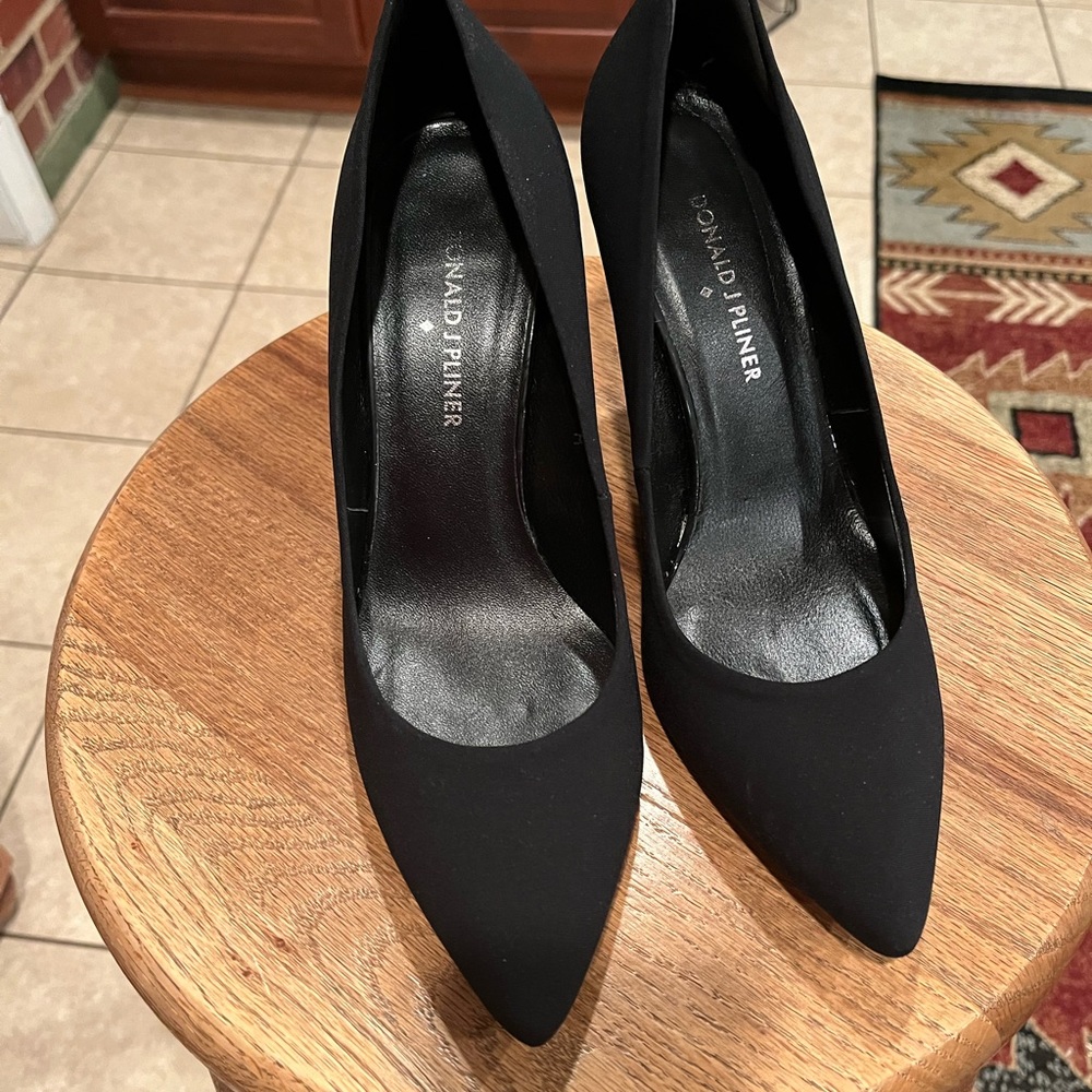 Donald J Pliner Heels